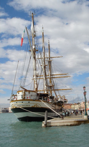 nave scuola Palinuo a Venezia