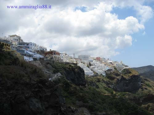villaggio di Oia a Santorini