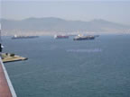 navi in porto a Izmir in Turchia