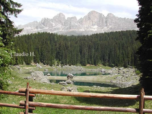 Trentino Alto Adige Lago di Carezza e gruppo del Catinaccio