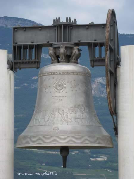 campana dei Caduti Maria Dolens di Rovereto