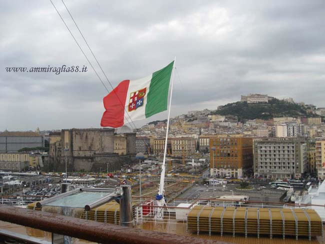 crociera costa diadema al porto di Napoli