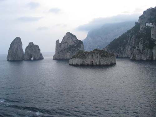 faraglioni di Capri napoli italia